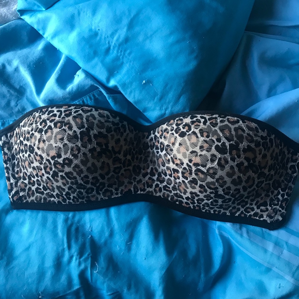 NWOT cheetah print strapless bandeau